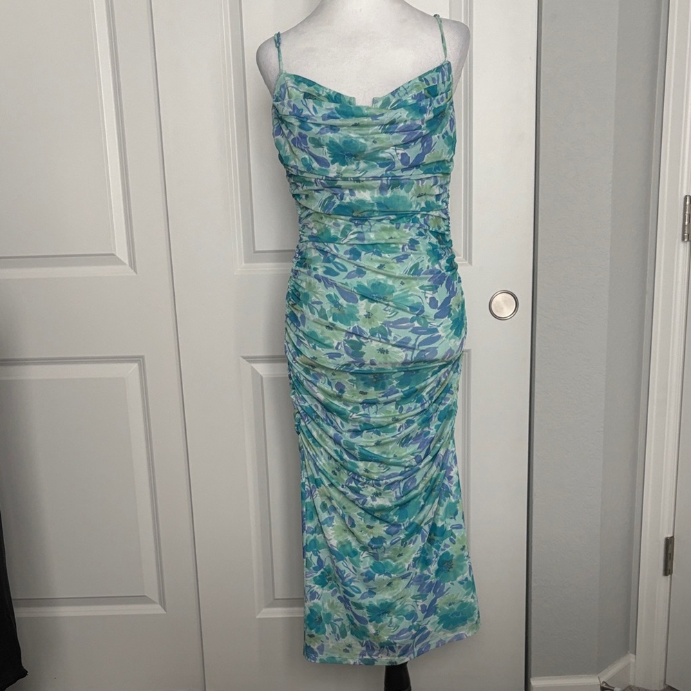 Astr Teal and Blue Floral Midi Dress. Fully Lined, Adjustable Straps. Rooshing